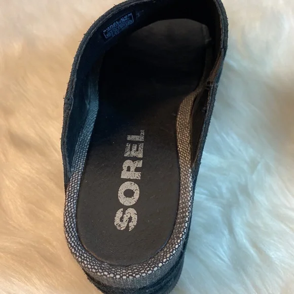Sorel Suede Slip on Shoes Excellent Condition - Picture 12 of 12